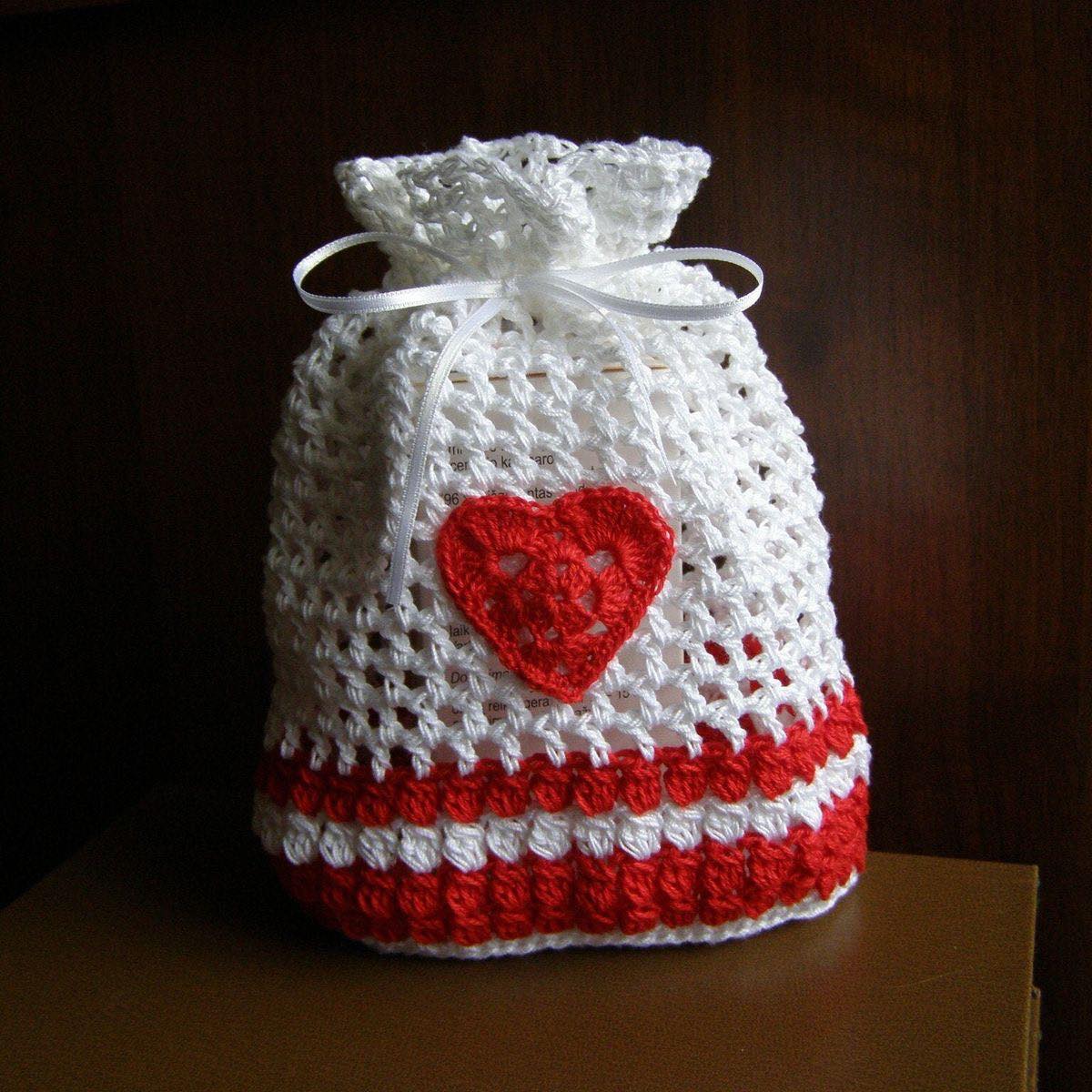 Valentine’s Heart Gift Bag Crochet Pattern