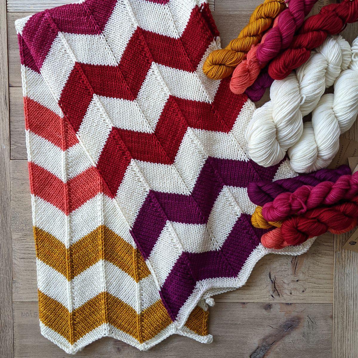 Cozy Chevron Waves: Beginner-Friendly Crochet Blanket Pattern (PDF)